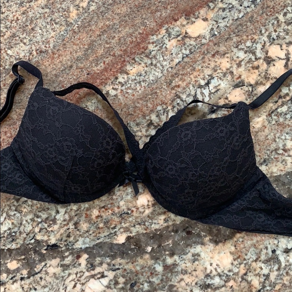 Victoria’s Secret push up bra